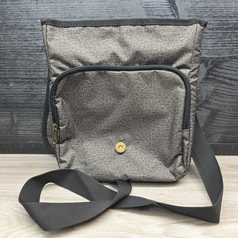 Eddie Bauer Connect Tech Bag‎ Pre-Owned